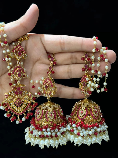 Noratan jhumke tika
